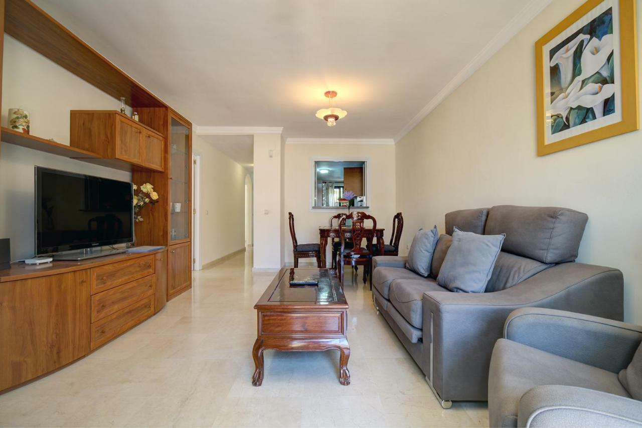 Nice, Big Flat Close To Puerto Banus Apartment Estepona Bagian luar foto